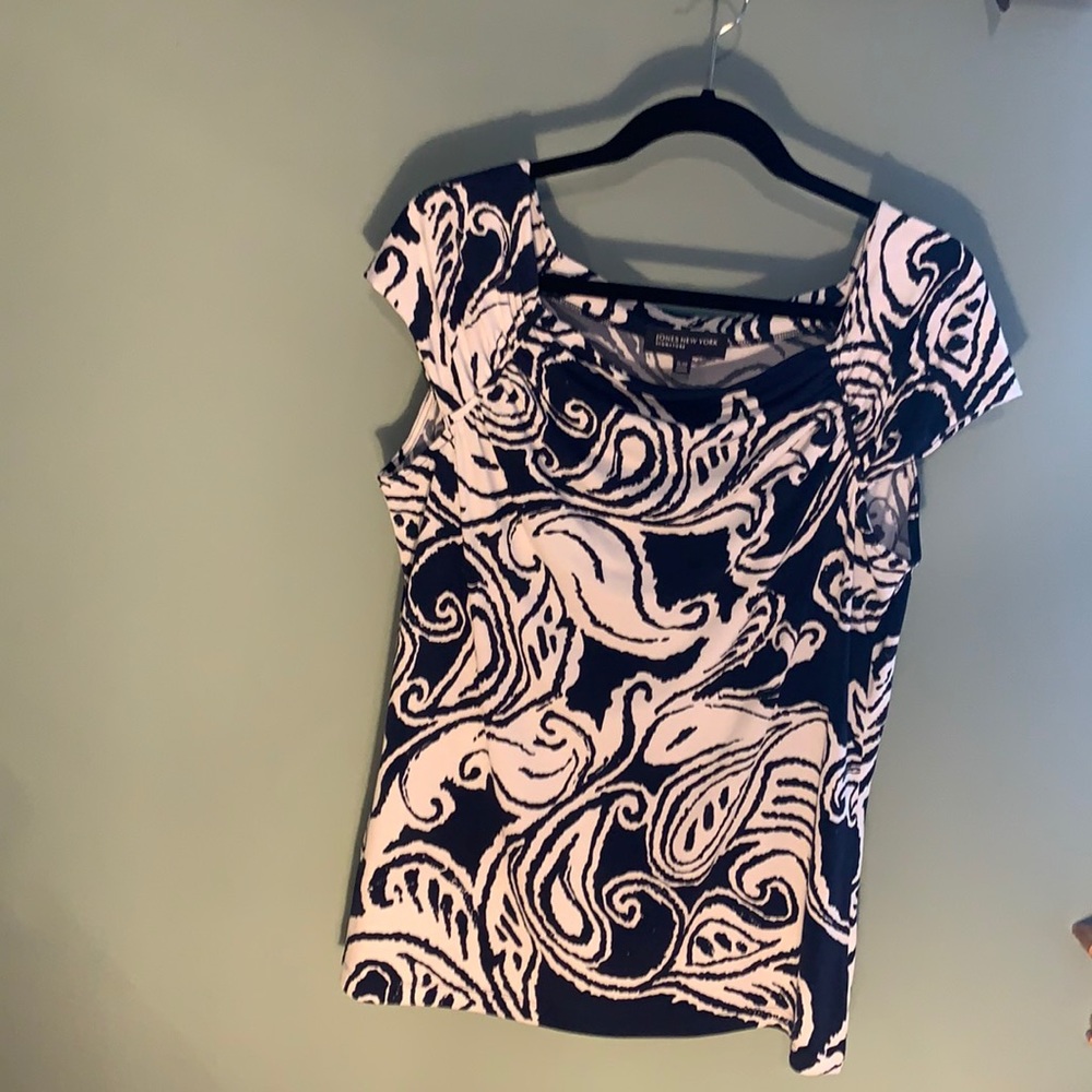 Jones New York Navy/White Print Top